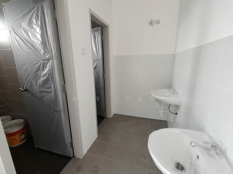 Shop / Office for Rent in Setia Ecohill (Semenyih) - May Chan - Bathroom - PropertyGuru.com.my