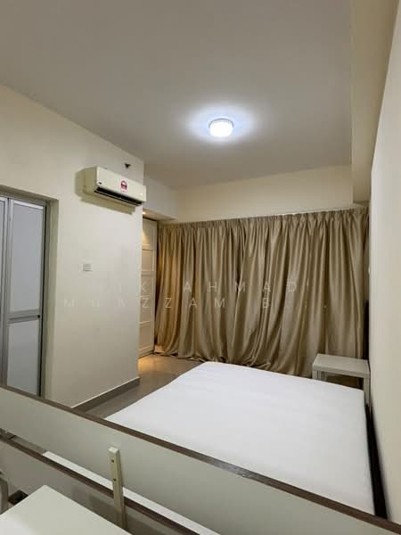 Service Residence for Rent at Suria Jelutong - Nik Ahmad Muazzam Bin Nik Mazlan - Bedroom - PropertyGuru.com.my