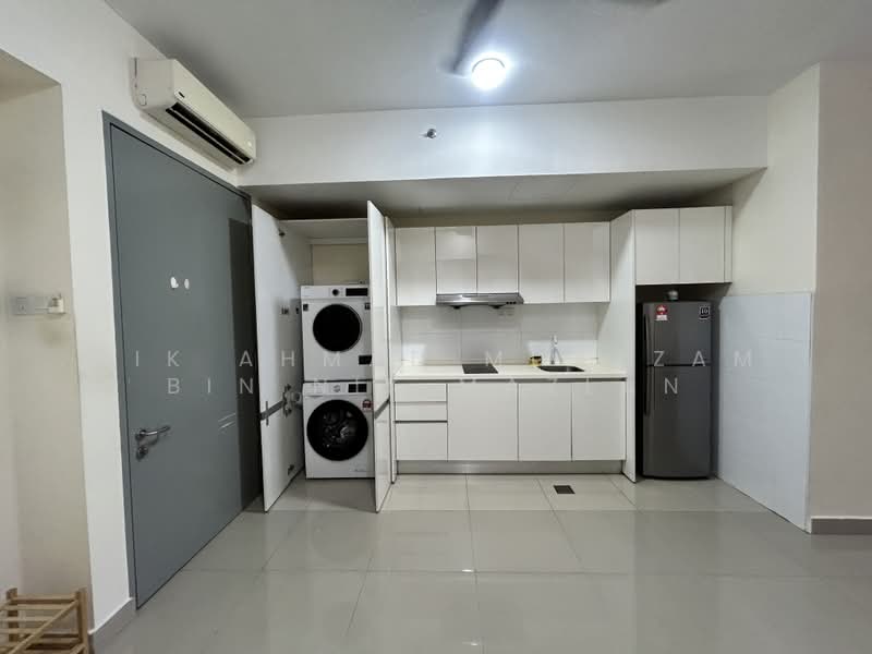 Servis Apartment untuk Disewa di Suria Jelutong - Nik Ahmad Muazzam Bin Nik Mazlan - Kitchen - PropertyGuru.com.my