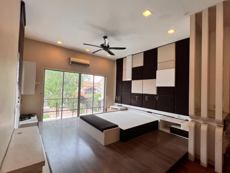 Rumah Berkembar untuk Dijual di Setia Eco Park (Setia Alam) - Steven Tey - Bedroom - PropertyGuru.com.my