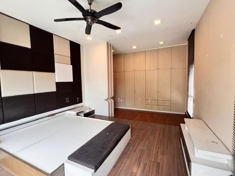 Rumah Berkembar untuk Dijual di Setia Eco Park (Setia Alam) - Steven Tey - Bedroom - PropertyGuru.com.my