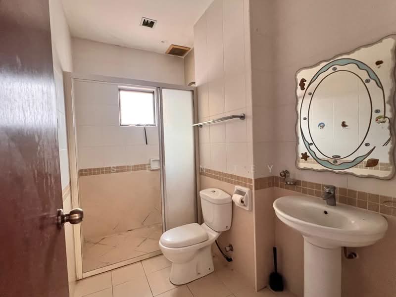 Rumah Berkembar untuk Dijual di Setia Eco Park (Setia Alam) - Steven Tey - Bathroom - PropertyGuru.com.my