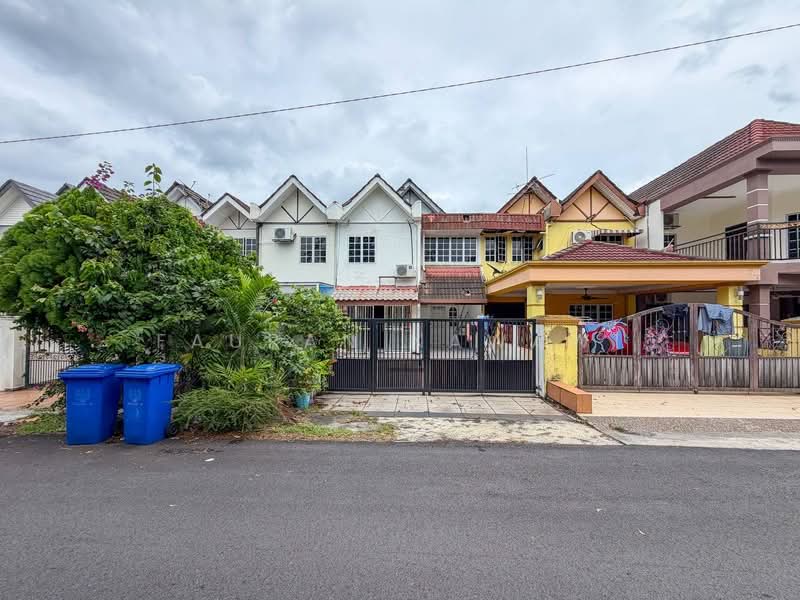 Rumah Teres 2 Tingkat untuk Dijual di Seksyen 19 (Shah Alam) - Fauran Nawawi - PropertyGuru.com.my
