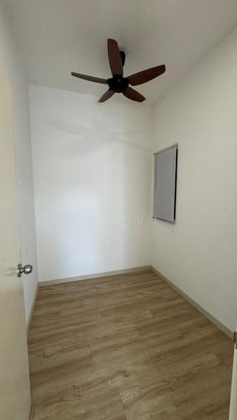 Condominium for Rent at Lakefront Homes - Amirul Fikry Zulkifly - Interior - PropertyGuru.com.my