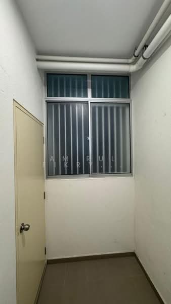 Condominium for Rent at Lakefront Homes - Amirul Fikry Zulkifly - Interior - PropertyGuru.com.my