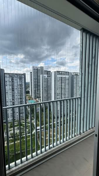 Condominium for Rent at Lakefront Homes - Amirul Fikry Zulkifly - Balcony - PropertyGuru.com.my
