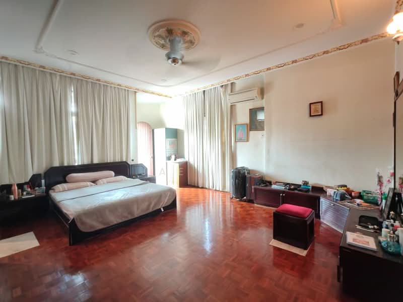 Semi-Detached House for Sale in Tanjung Bungah (Penang) - Jae Lee - Bedroom - PropertyGuru.com.my