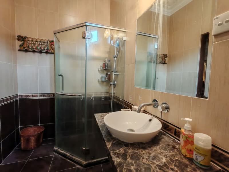 Semi-Detached House for Sale in Tanjung Bungah (Penang) - Jae Lee - Bathroom - PropertyGuru.com.my