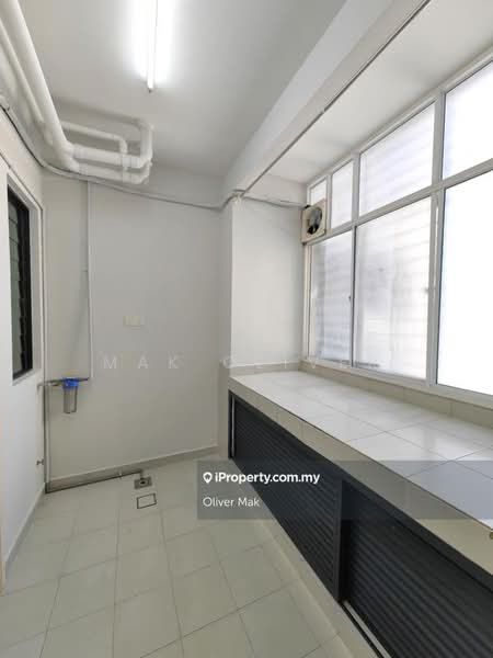 Condominium for Sale at KM1 West - Mak Oliver - Interior - PropertyGuru.com.my