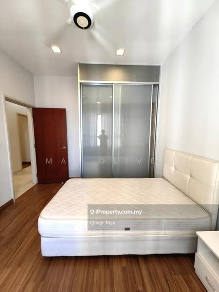 Condominium for Sale at KM1 West - Mak Oliver - Bedroom - PropertyGuru.com.my