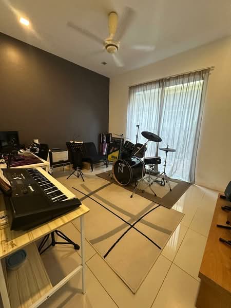 Bungalow for Sale in Setia Eco Park (Setia Alam) - Steven Tey - Study - PropertyGuru.com.my
