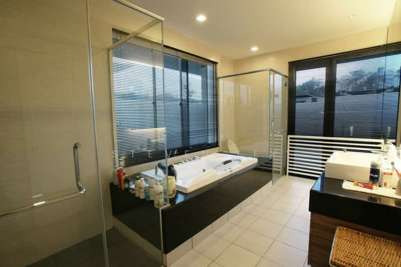 Bungalow for Sale in Setia Eco Park (Setia Alam) - Steven Tey - Bathroom - PropertyGuru.com.my