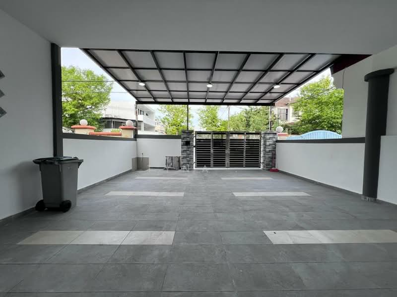 Rumah Teres 2 Tingkat untuk Dijual di Bandar Cemerlang (Ulu Tiram) - Tyna . - Exterior - PropertyGuru.com.my