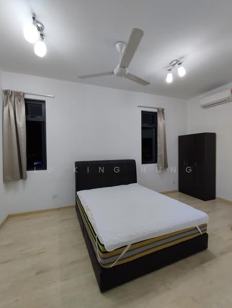 Kondominium untuk Disewa di Parkhill Residence - Lu King Hung - Bedroom - PropertyGuru.com.my