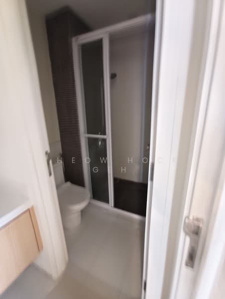 Servis Apartment untuk Disewa di Verve Suites - Cheow Hock Geh - Bathroom - PropertyGuru.com.my