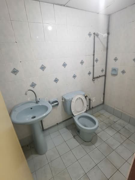 1-storey Terraced House for Sale in Bukit Rimau (Shah Alam) - Kho Daniel - Bathroom - PropertyGuru.com.my