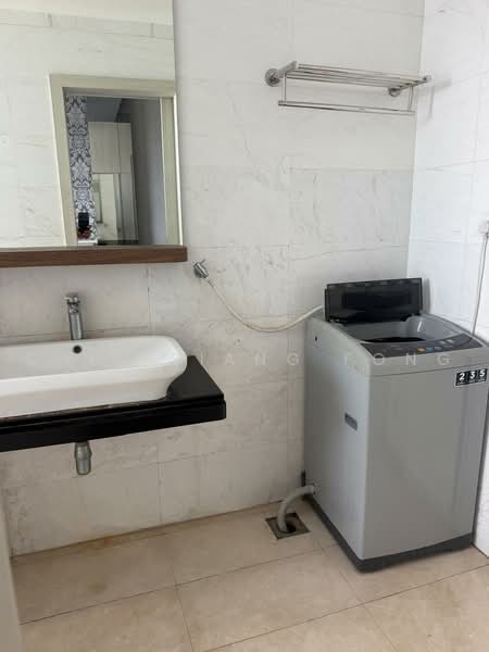 Kondominium untuk Disewa di Silverscape Residences - Chin Siang Fong - Bathroom - PropertyGuru.com.my