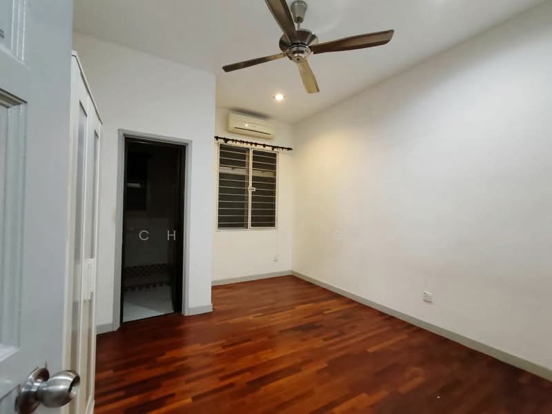 2-storey Terraced House for Rent in Kota Kemuning (Shah Alam) - Charlie Gan - Bedroom - PropertyGuru.com.my