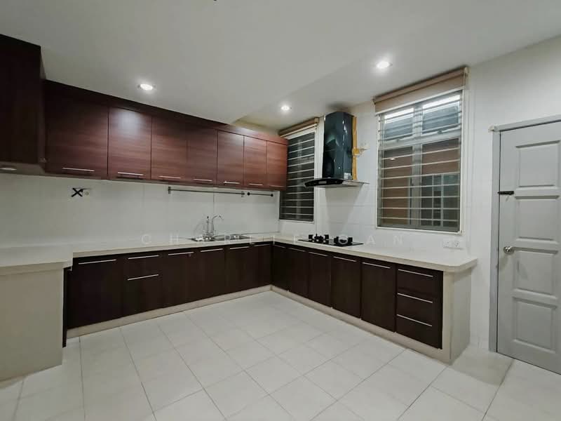2-storey Terraced House for Rent in Kota Kemuning (Shah Alam) - Charlie Gan - Kitchen - PropertyGuru.com.my
