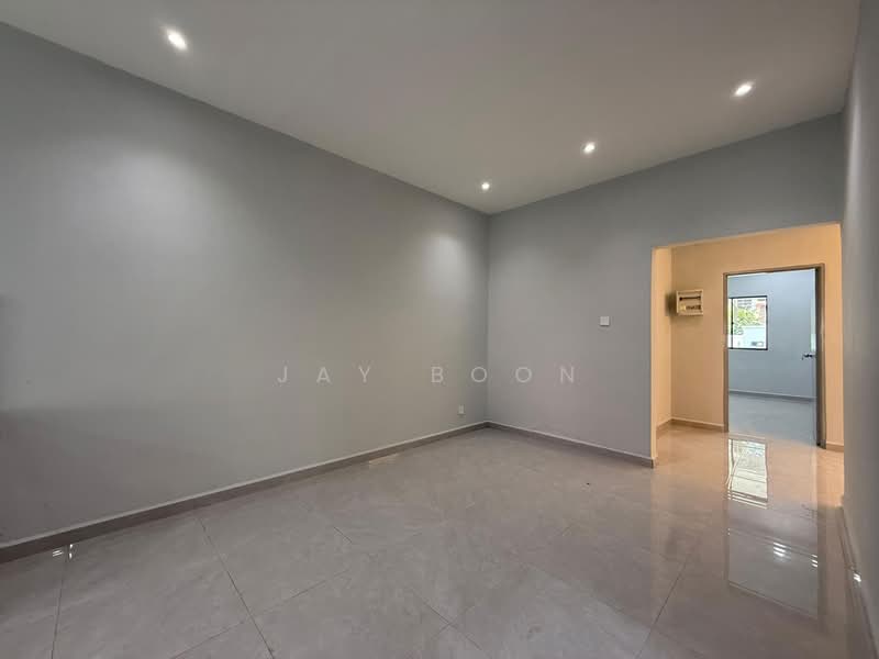 1-storey Terraced House for Sale in Taman Perling (Perling) - Jay Boon - PropertyGuru.com.my