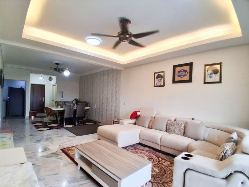 Kondominium untuk Dijual di Villaria - M.J Zairin - Living Room - PropertyGuru.com.my