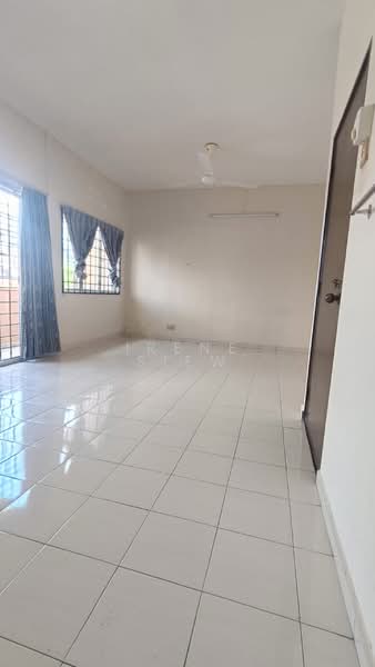 Rumah Teres 2 Tingkat untuk Dijual di Seremban City Centre (Seremban) - Irene Siew - Living Room - PropertyGuru.com.my