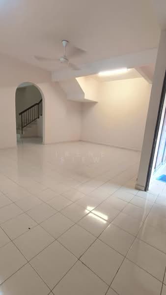 Rumah Teres 2 Tingkat untuk Dijual di Seremban City Centre (Seremban) - Irene Siew - Living Room - PropertyGuru.com.my