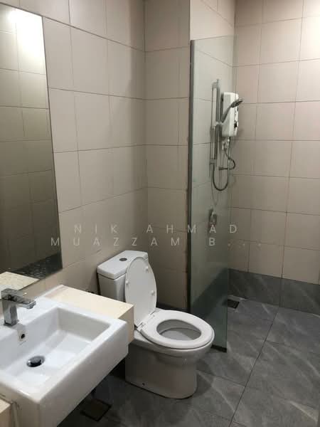 Service Residence for Rent at i-Suite @ i-City - Nik Ahmad Muazzam Bin Nik Mazlan - Bathroom - PropertyGuru.com.my