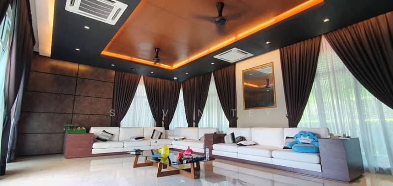 Bungalow for Sale in Setia Eco Park (Setia Alam) - Steven Tey - Living Room - PropertyGuru.com.my