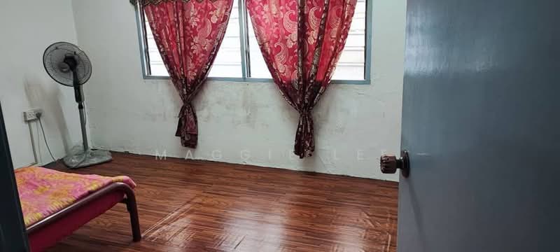 2-storey Terraced House for Sale in Taman Nora (Ulu Tiram) - Maggie Lee - Bedroom - PropertyGuru.com.my