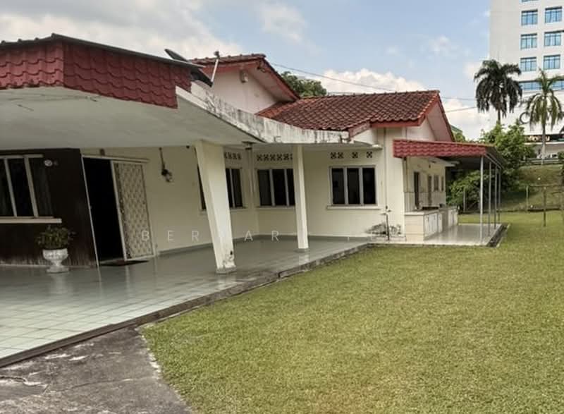 Rumah Banglo untuk Dijual di Seksyen 12 (Petaling Jaya) - Bernard Yeo - Exterior - PropertyGuru.com.my