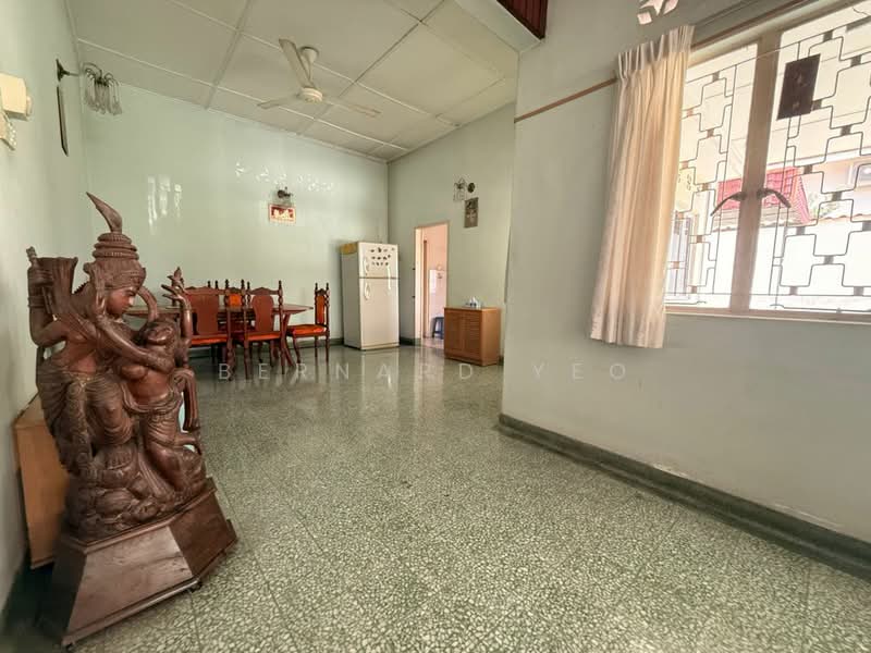 Rumah Banglo untuk Dijual di Seksyen 12 (Petaling Jaya) - Bernard Yeo - Dining Room - PropertyGuru.com.my