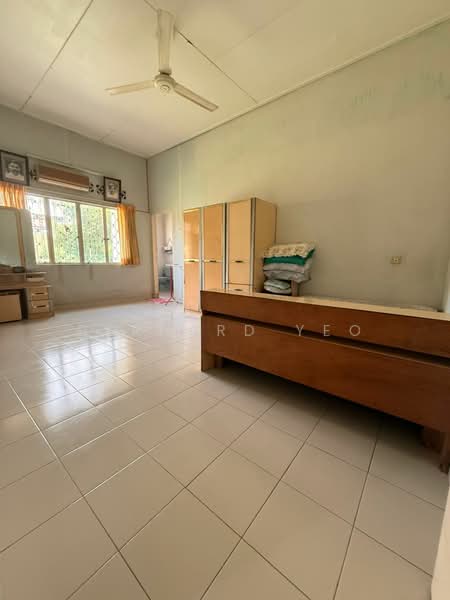 Rumah Banglo untuk Dijual di Seksyen 12 (Petaling Jaya) - Bernard Yeo - Bedroom - PropertyGuru.com.my