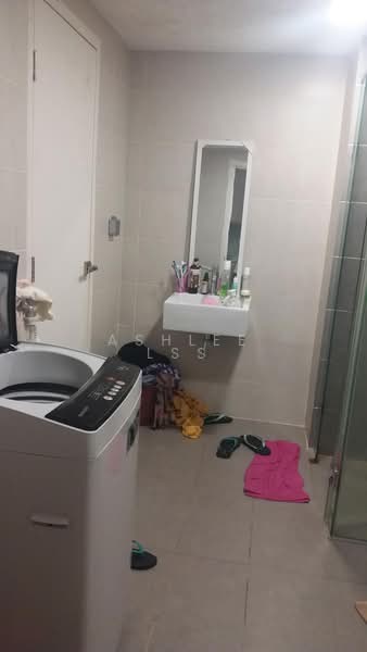 Service Residence for Sale at Solstice @ Pan'gaea - Ashlee LSS - Bathroom - PropertyGuru.com.my