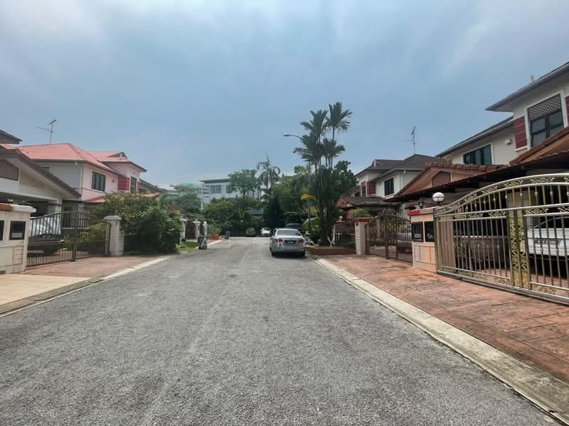 Cluster House for Sale in Taman Mount Austin (Tebrau) - Jaffrey . - PropertyGuru.com.my