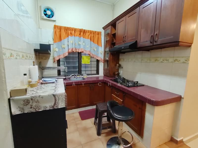 Rumah Teres 1 Tingkat untuk Dijual di Taman Kota Cheras (Cheras) - May Chan - Kitchen - PropertyGuru.com.my