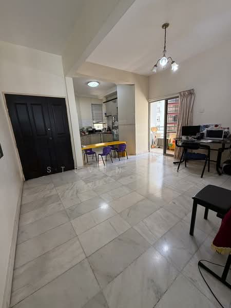 Condominium for Sale at Diamond Villa Condominium - Steven Hng - Living Room - PropertyGuru.com.my