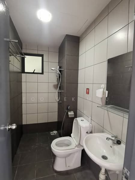 Condominium for Sale at Casa Green - Foo Sek Mou - Bathroom - PropertyGuru.com.my