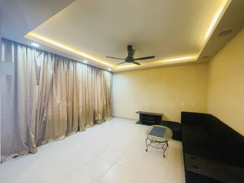 Terraced House for Sale in Rawang (Selangor) - Kamsol Mascuri - Living Room - PropertyGuru.com.my