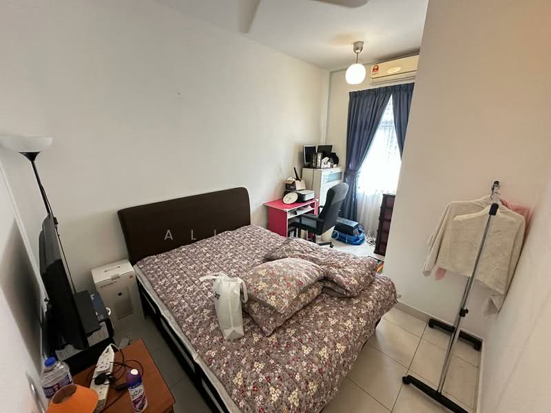 2-storey Terraced House for Sale in M Residence 2 (Rawang) - Alice Low - Bedroom - PropertyGuru.com.my
