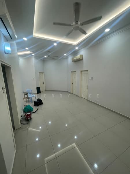Kondominium untuk Dijual di Villa Puteri - Sherry Lee - Interior - PropertyGuru.com.my
