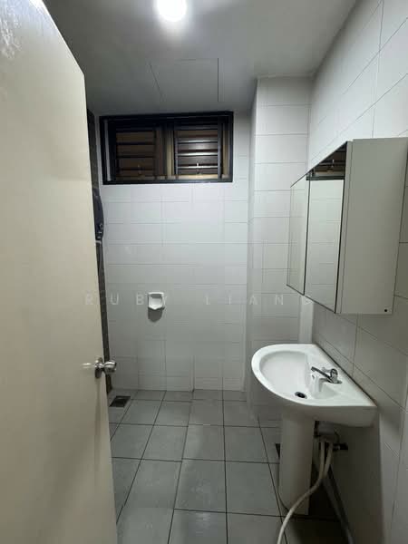Servis Apartment untuk Disewa di Larkin Heights - Ruby Liang - PropertyGuru.com.my