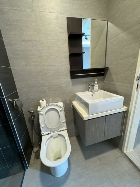 Servis Apartment untuk Disewa di The Arcuz - Jessica Choong - Bathroom - PropertyGuru.com.my