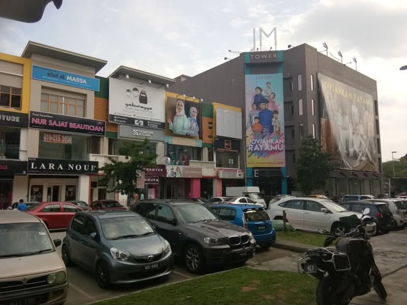 Shop for Sale in Shah Alam (Selangor) - S.C. Tee - Exterior - PropertyGuru.com.my