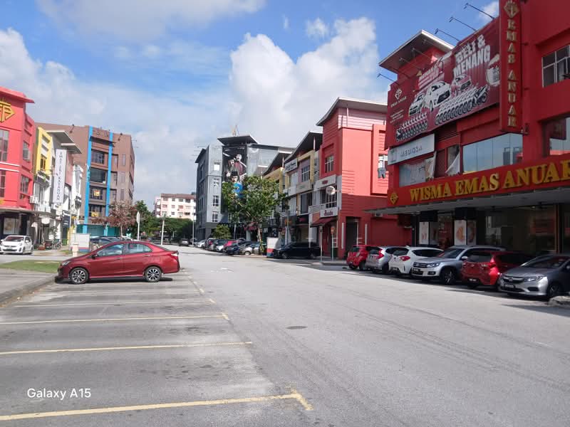 Shop for Sale in Seksyen 7 (Shah Alam) - S.C. Tee - Exterior - PropertyGuru.com.my