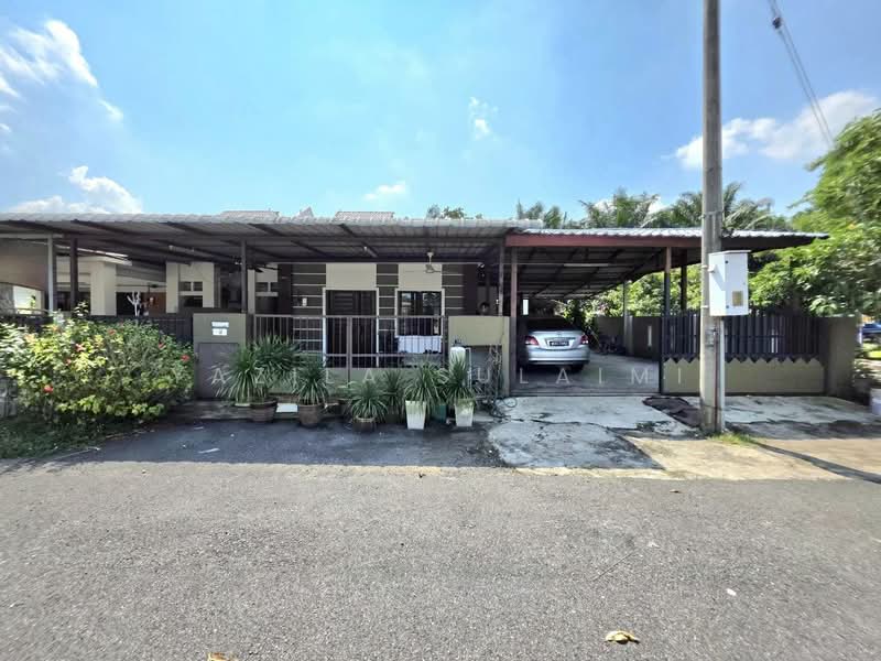 Semi-Detached House for Sale in Telok Panglima Garang (Selangor) - Yazila Sulaimi - Exterior - PropertyGuru.com.my