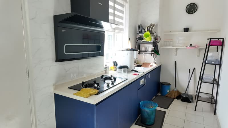 Rumah Teres untuk Dijual di Bandar Rinching (Semenyih) - May Chan - Kitchen - PropertyGuru.com.my