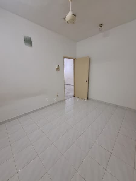 Apartment for Sale at Seri Kasturi - SK Kee - Interior - PropertyGuru.com.my