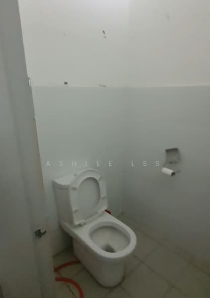 Shop / Office for Sale in Cyberjaya (Selangor) - Ashlee LSS - Bathroom - PropertyGuru.com.my