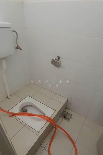 Shop / Office for Sale in Cyberjaya (Selangor) - Ashlee LSS - Bathroom - PropertyGuru.com.my